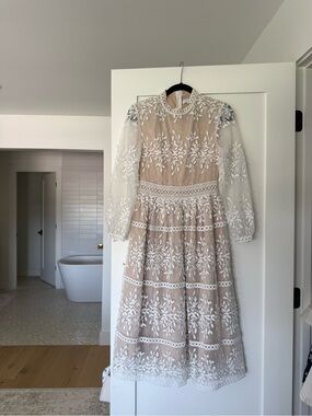 Ivy City Co Ivory Lace Midi Dress with Nude Lining